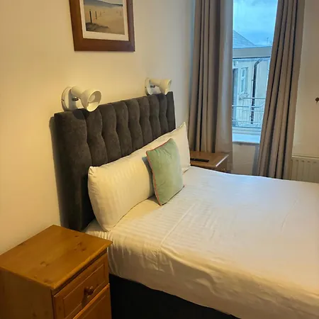 Гостевой дом 4 Bayview Terrace Бандоран